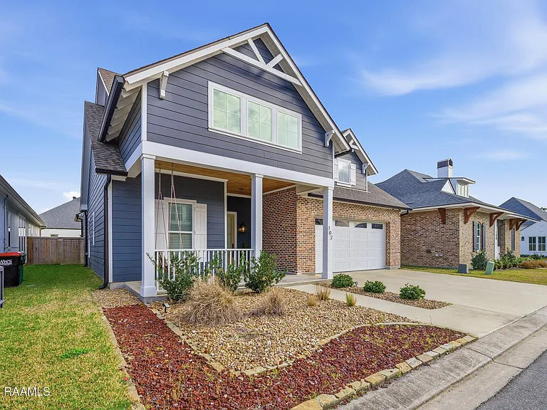 102 Harvest Creek Ln — Photo 2
