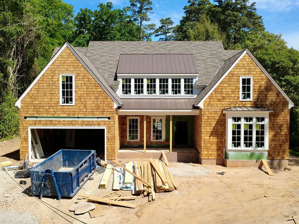 1st image of 3448 Leonard St
