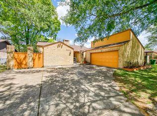 5606 Turfwood Ln, Houston, TX 77088