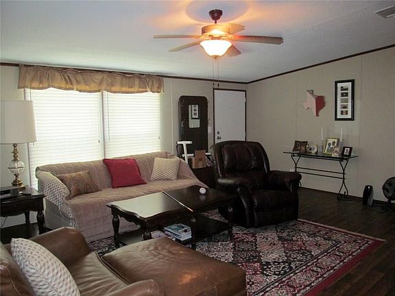 5th image of 105 County Road 4854