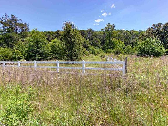 3rd image of 7405 Bent Rd