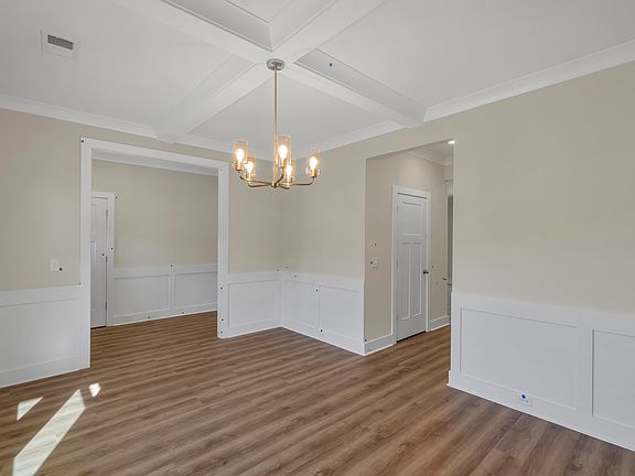 5th image of 1127 Melford Ave