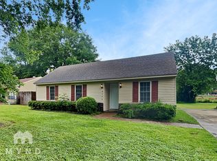 6340 Greenbriar Dr, Horn Lake, MS 38637