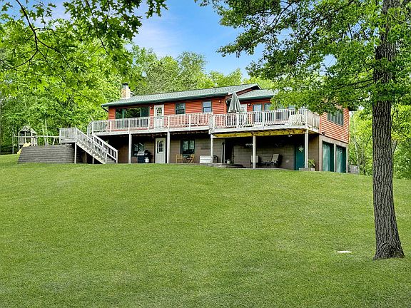3rd image of 6148 N Sluetter Rd