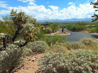 1045 W Corte Sombra De Terraza, Green Valley, AZ 85622