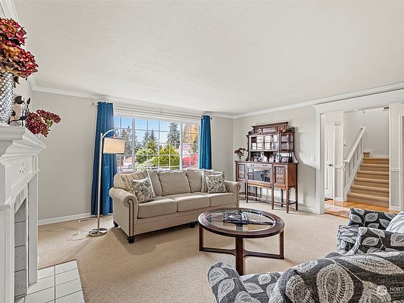 5th image of 3134 29th Avenue SE