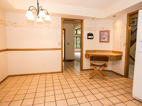 4th image of 1445 Tamberwood Trl