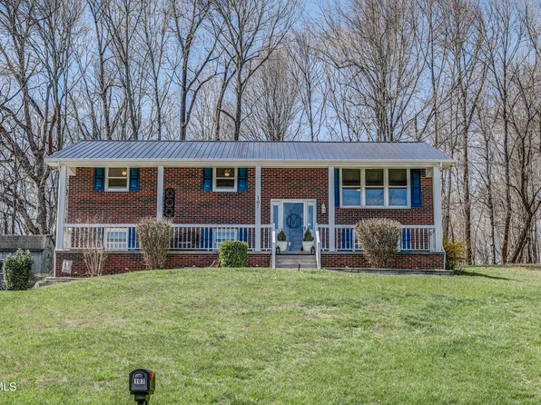 107 Ashley Dr, Bristol, VA 24201