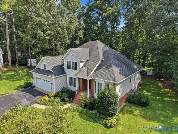2nd image of 13725 Nairn Ct