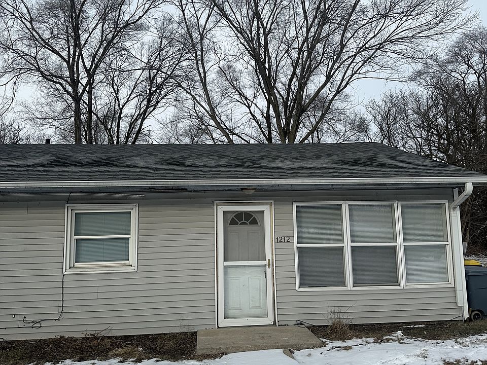 1st image of 1212 39th Ave #1