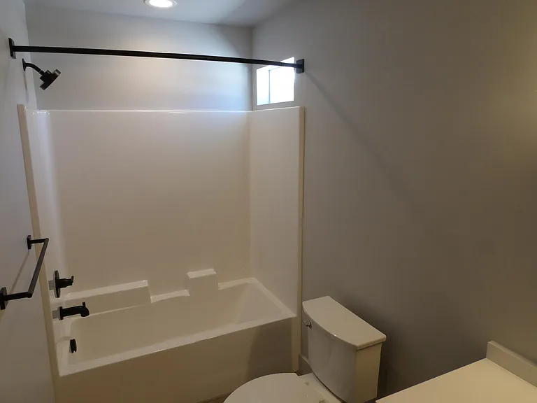1350 Woodside Blvd #A — Photo 30