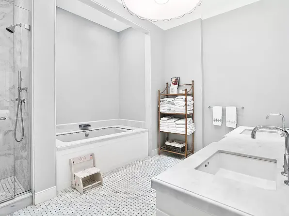 260 Park Avenue South 3D image 6 of 7