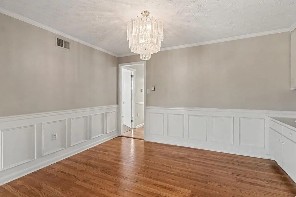 831 Limekiln Rd — Photo 3