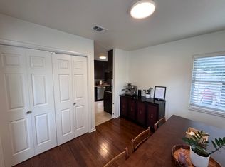 2759 Avon St, Dallas, TX 75211