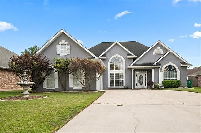 1st image of 115 Duhe Dr