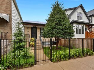 3008 N Spaulding Ave, Chicago, IL 60618