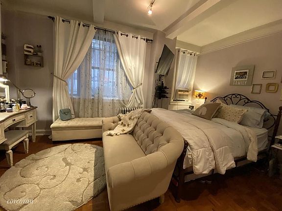 5th image of 350 W 55th St APT Gr3