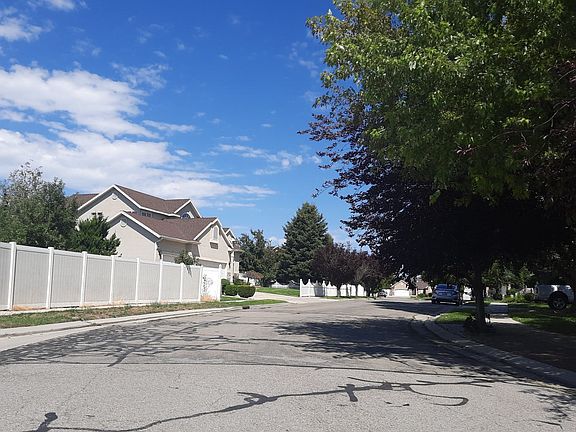 5th image of 6623 S Slalom Way