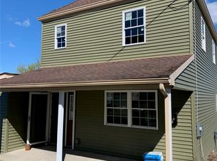 7 2nd St, Walden, NY 12586