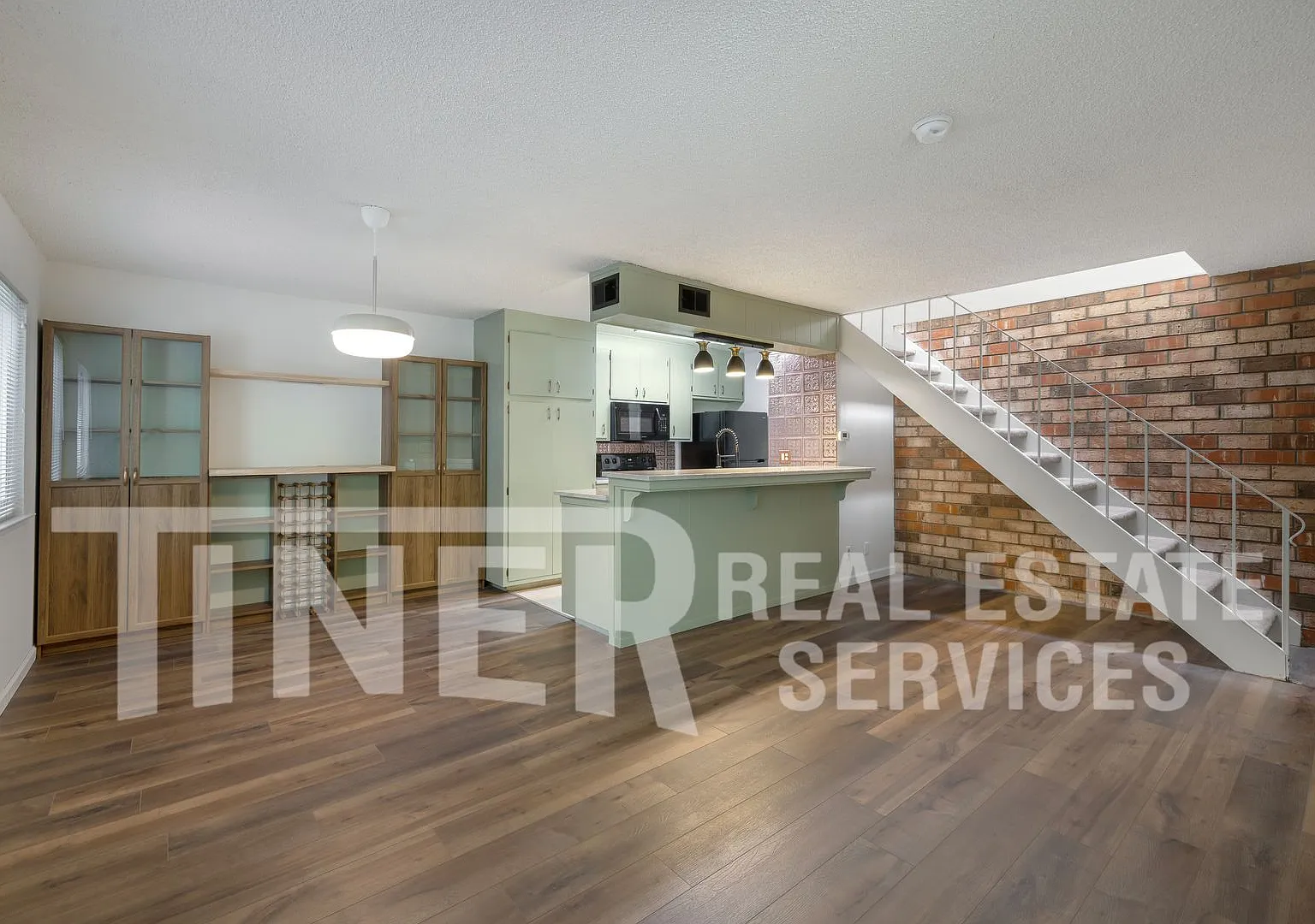 Connecticut Dr 5145 #2 - Tier 3 — Photo 3