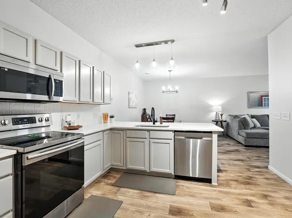 13377 Europa Ct N Unit 7, Hugo, MN 55038