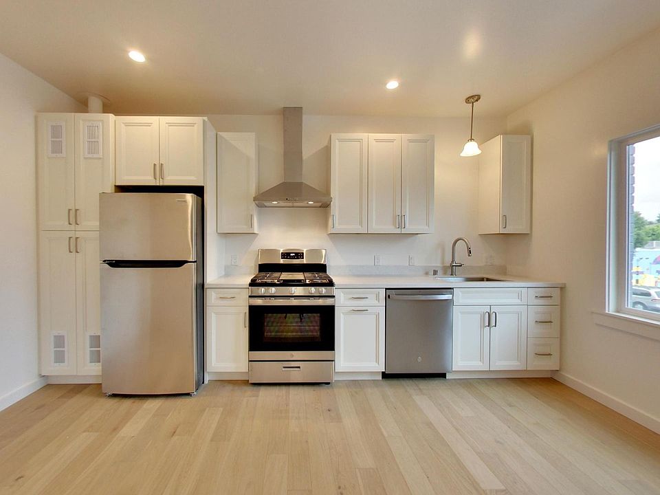 1st image of 1140 Chula Vista Ave