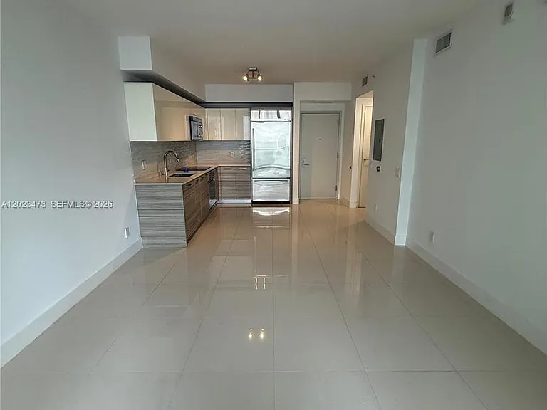1300 Brickell Bay Dr #707 — Photo 5