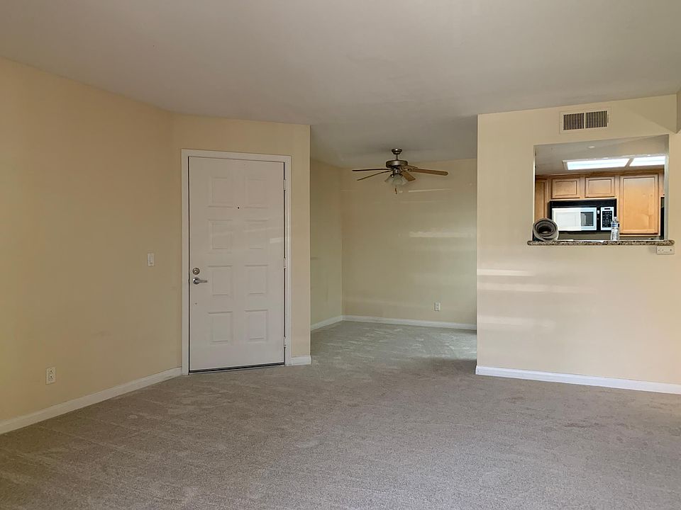 1st image of 12075 Alta Carmel Ct Unit 37