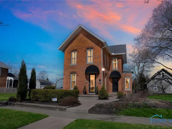 409 E Wayne St, Maumee, OH 43537