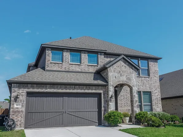 983 E Villas Ct, Lewisville, TX 75067