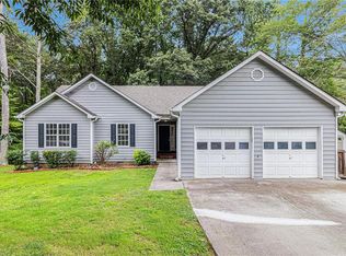112 Laguna Springs Dr, Woodstock, GA 30188