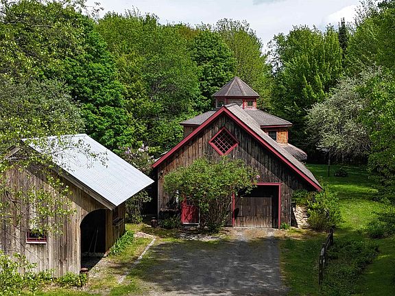 4th image of 1927 Morey Hill Road