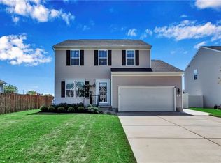 5 Prairie Ln, Lancaster, NY 14086