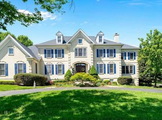 1445 Mayhurst Blvd, Mc Lean, VA 22102