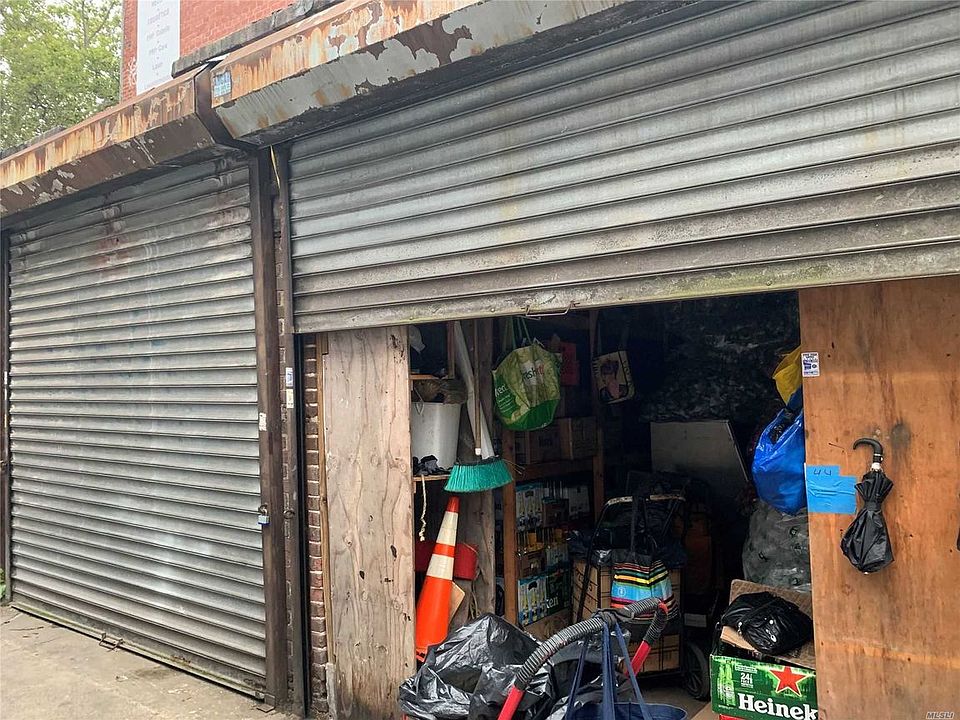 2nd image of 7916 Roosevelt Ave