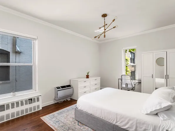 70 East 93rd Street image 7 of 14