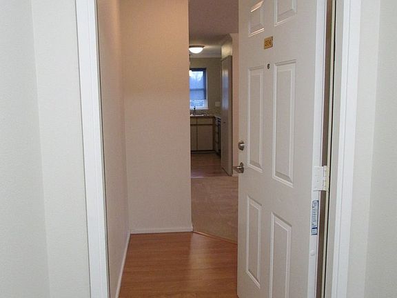 2nd image of 160 Lee St APT 204