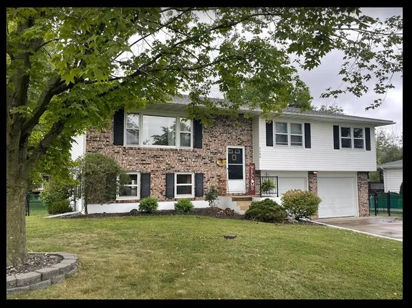 1104 Lindal Ave, Macon, MO 63552