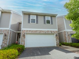 2485 Amber Ln, Elgin, IL 60123