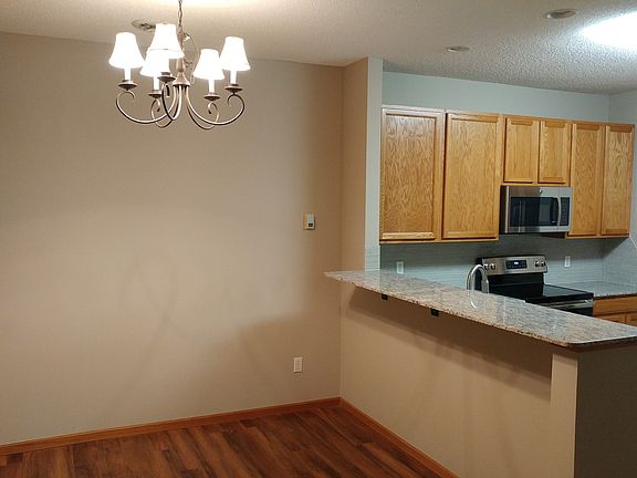 Beautiful updated kitchen with new counter tops and stainles