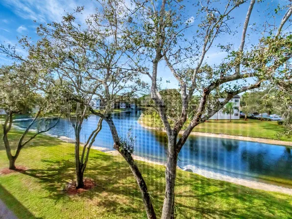 15461 Pembridge Drive #311, Delray Beach, FL 33484