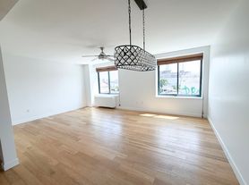 8 Vanderbilt Ave