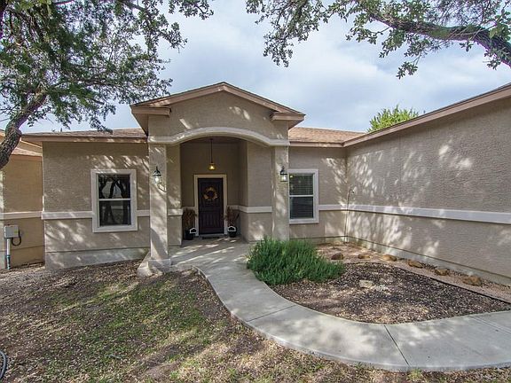 3rd image of 2502 Newton Dr