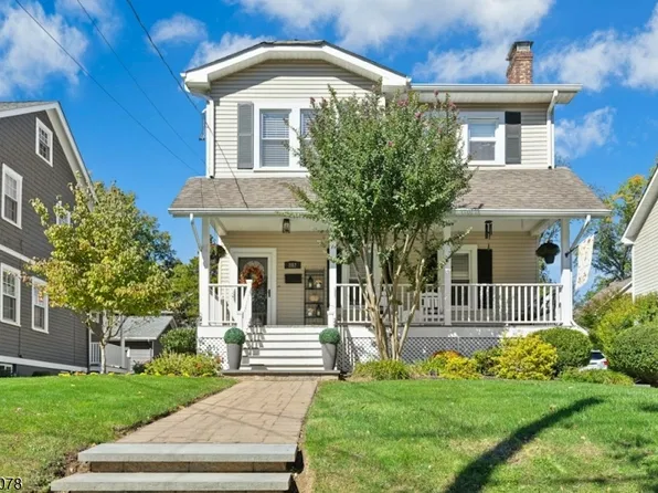 862 Dorian Rd, Westfield Town, NJ 07090