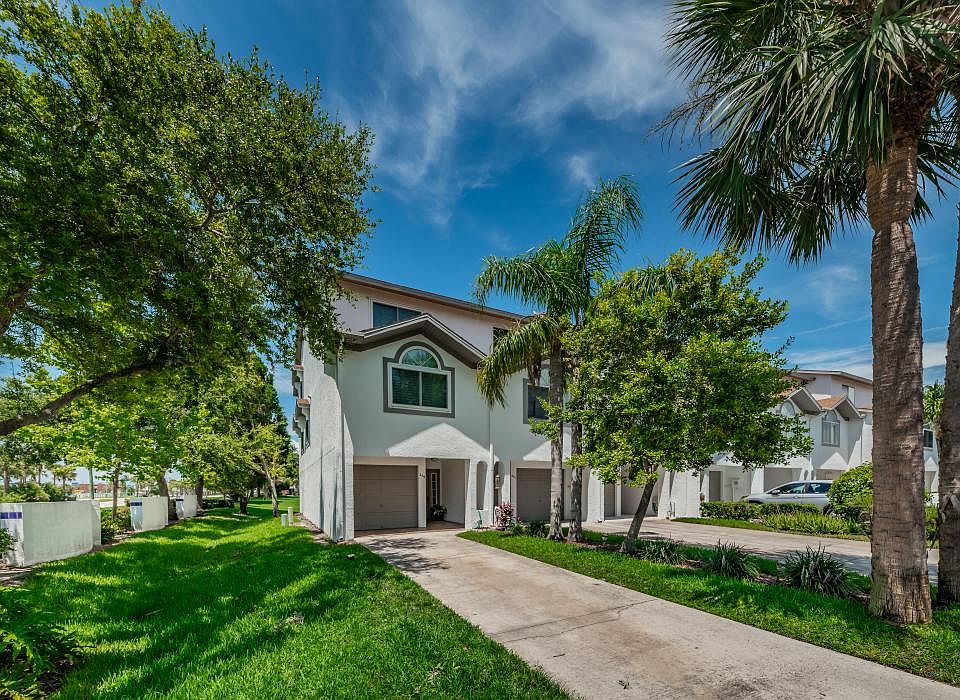 1st image of 259 Madeira Cir