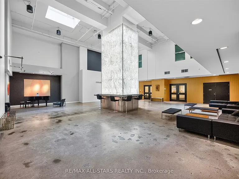 155 Dalhousie St #827 — Photo 30
