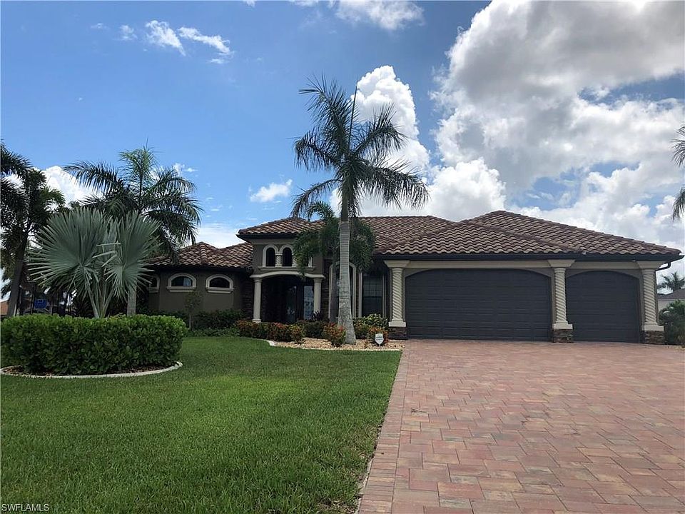 1st image of 3905 SW 25th Ct