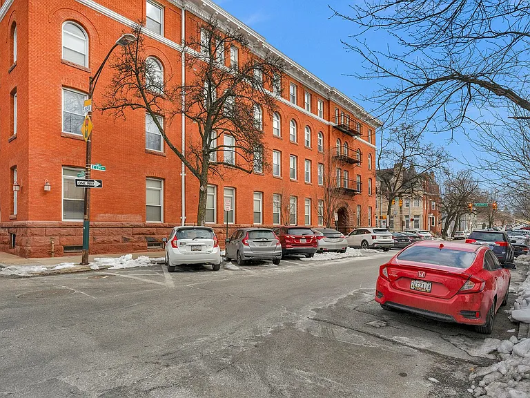 2300 N Calvert St — Photo 3