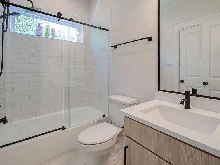 5309 Donovan Gardens Ln — Photo 16
