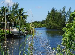 1842 NW 37th Pl, Cape Coral, FL 33993